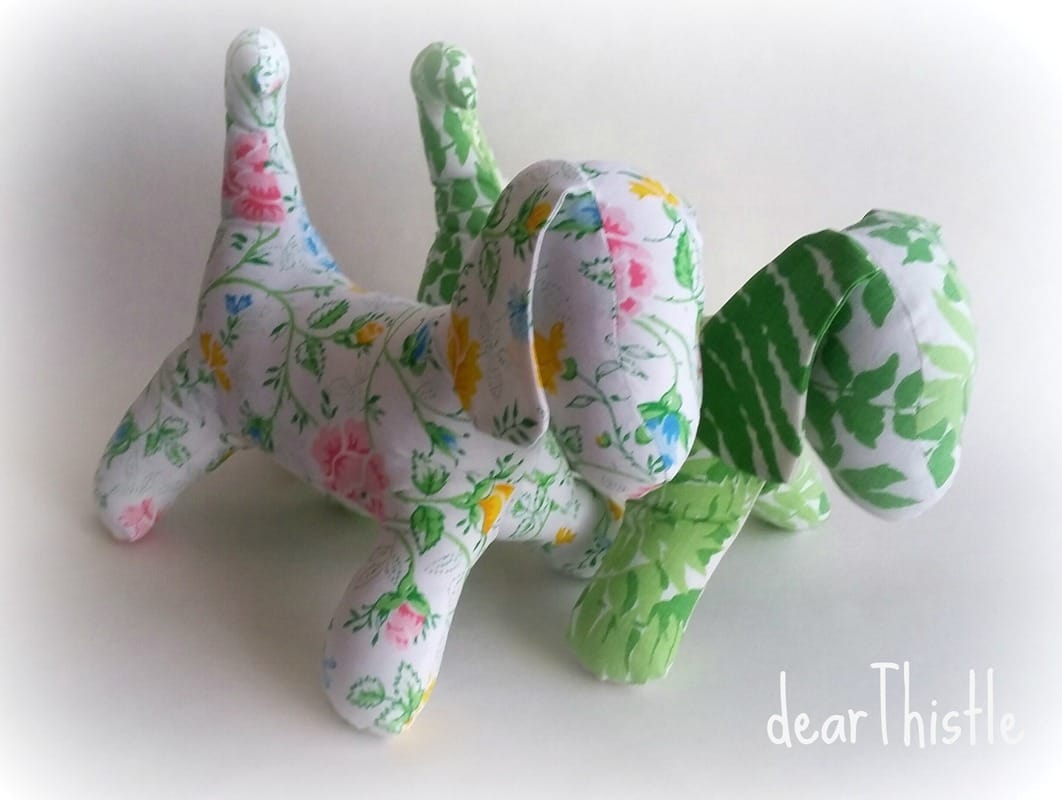 dearThistle - A couple of vintage sheet puppies